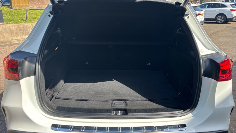 Mercedes-Benz GLA 220d 4Matic AMG Line Executive 5dr Auto Diesel Hatchback